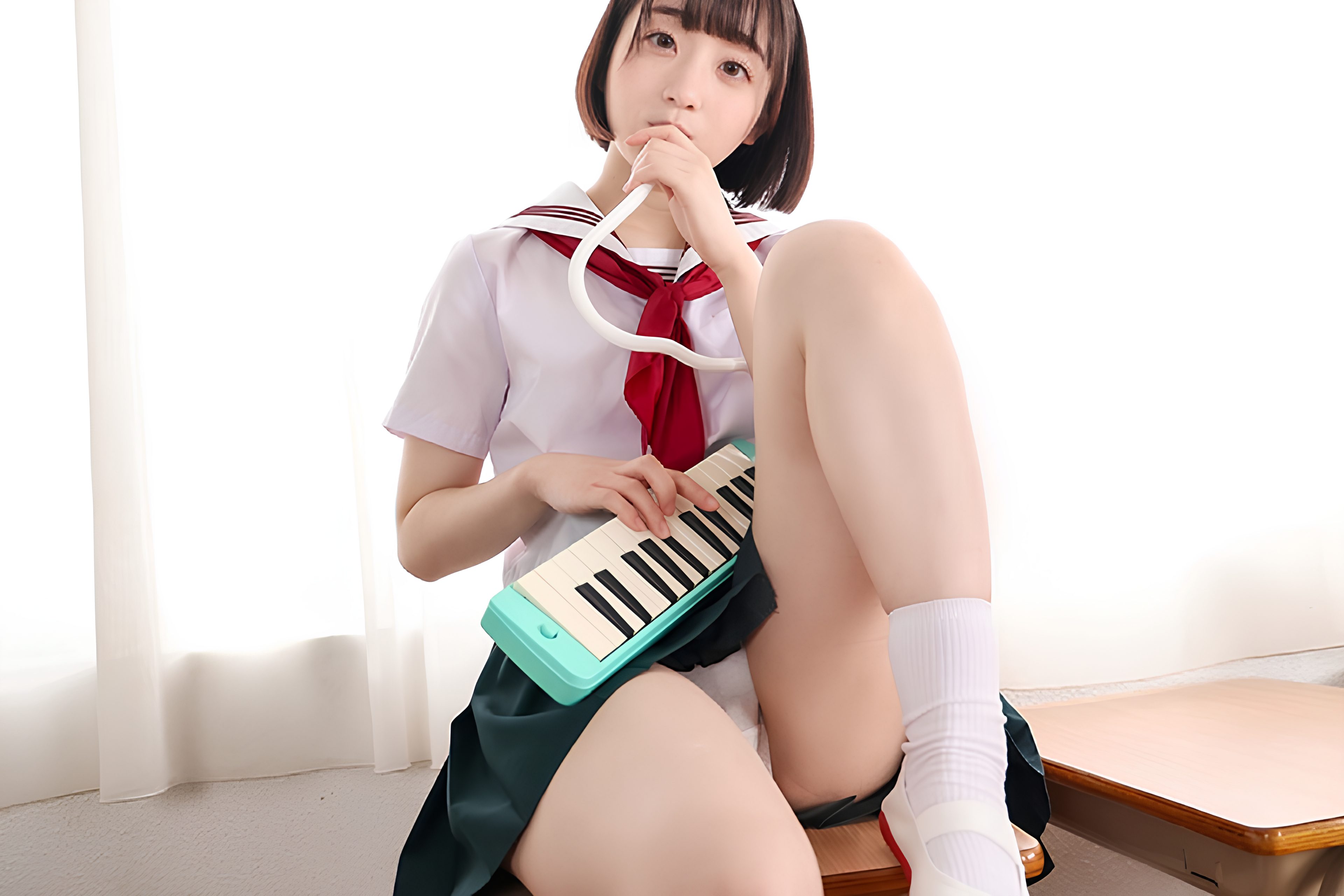 柔い肌、未熟なカラダ。自分の気持ちを確かめたい 小島みこAV DEBUT