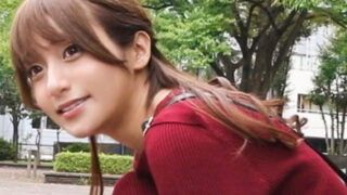 クリに電マを挟み込むと大きなあえぎ声 勃起したチ○ポを胸に挟みパイズリ 膣奥に激烈ピストン クリに電マを挟み込むと大きなあえぎ声 勃起したチ○ポを胸に挟みパイズリ 膣奥に激烈ピストン