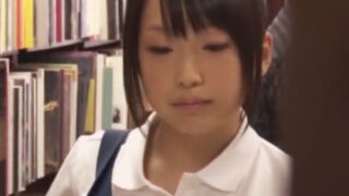 【女子校生】媚薬を手に入れたおっさんが女子校生で試す激逝きエロ動画【松下ひかり】