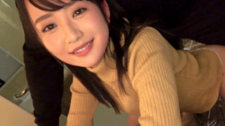 電マを手渡すとトロンとした目でオナニー、イキたてで挿入、立ちバックにイキ果て、「立ってられない」と崩れそうなところをお構いなしに突き回し。 電マを手渡すとトロンとした目でオナニー、イキたてで挿入、立ちバックにイキ果て、「立ってられない」と崩れそうなところをお構いなしに突き回し。